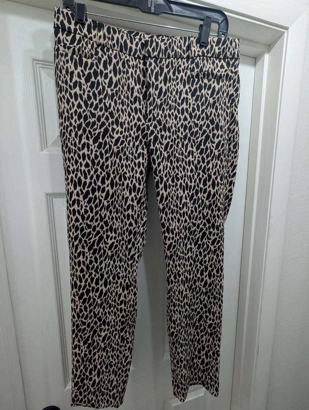 Banana Republic Sloan Ankle Pants – Size 10 – Leopard Print Like New